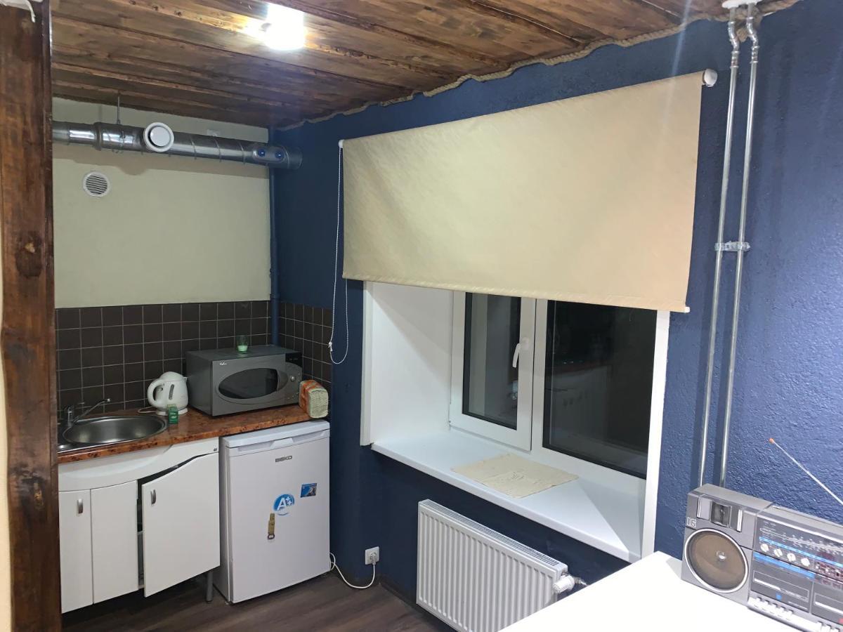 Riia 10, 2-Bedroom Apartment - 2 Big Beds 1 Extra Bed-Parking Free Tartu Exterior photo
